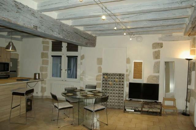 Charme Et Confort Blois Centre Apartment Exterior foto