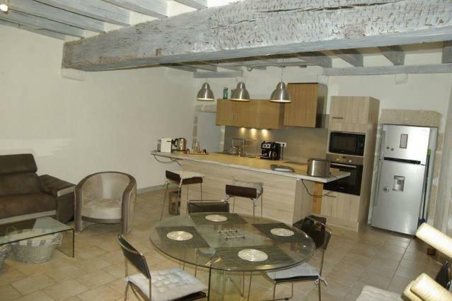 Charme Et Confort Blois Centre Apartment Exterior foto